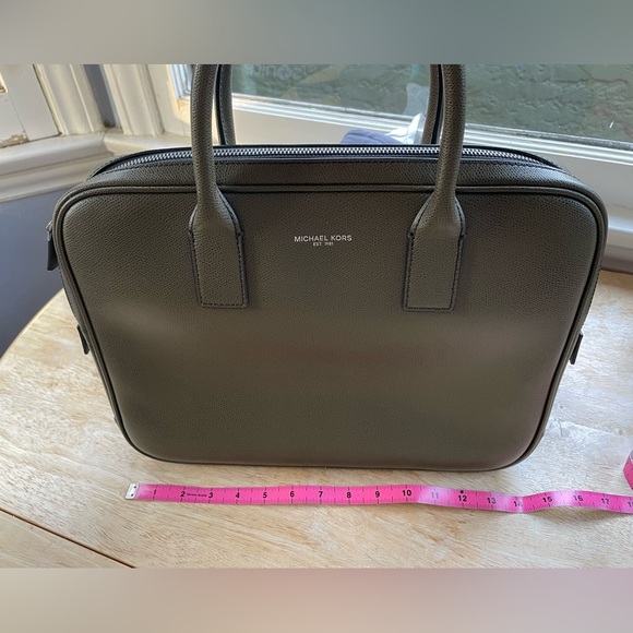 Michael Kors Olive Green Laptop Bag, EUC - Picture 4 of 14